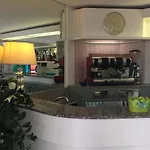 Gialpina Отель *